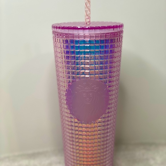 Starbucks NEW Pink Grid Cold Cup (24oz) - Picture 4 of 12